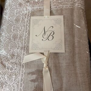 VTG Newbridge Elegant Cream Lace Oblong Tablecloth